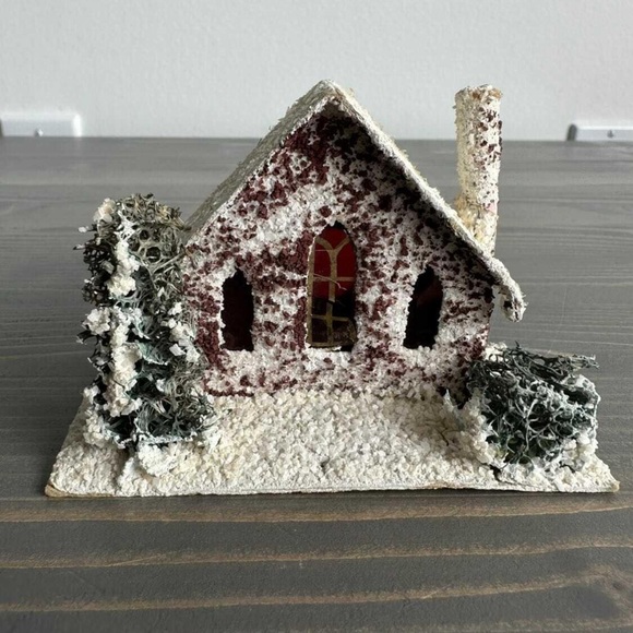 Vintage Christmas Putz house - made in Japan - Picture 1 of 5